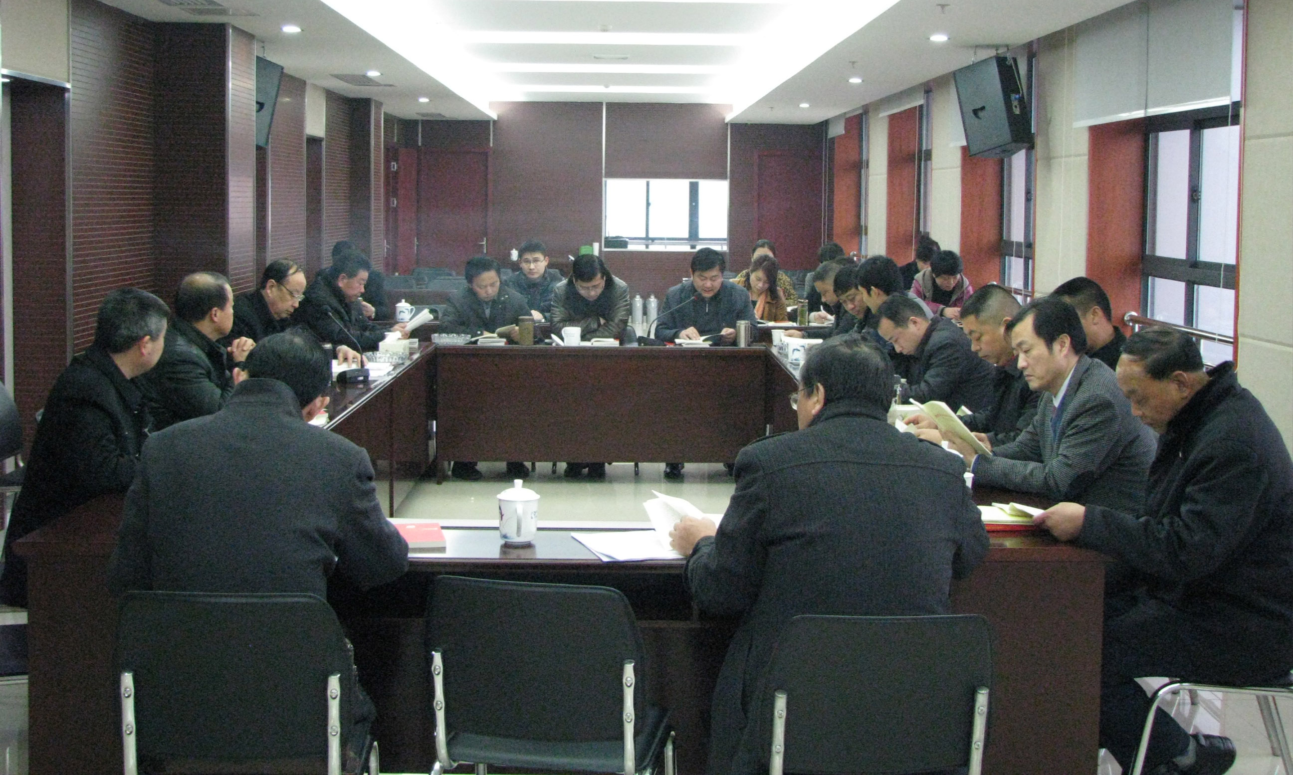 ������������Ⱥ��·�߽���ʵ�����Ļ